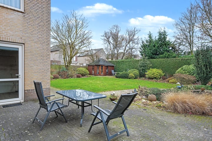 Foto 39 van Bloemstok 6