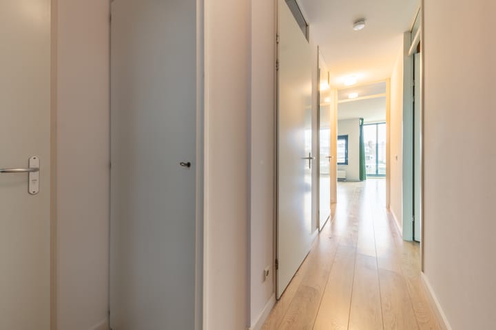 Foto 9 van Stationsplein 16