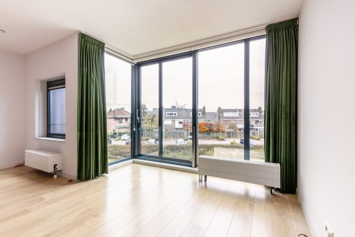 Foto 15 van Stationsplein 16