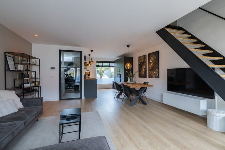 Photo 4 of Septemberstraat 94