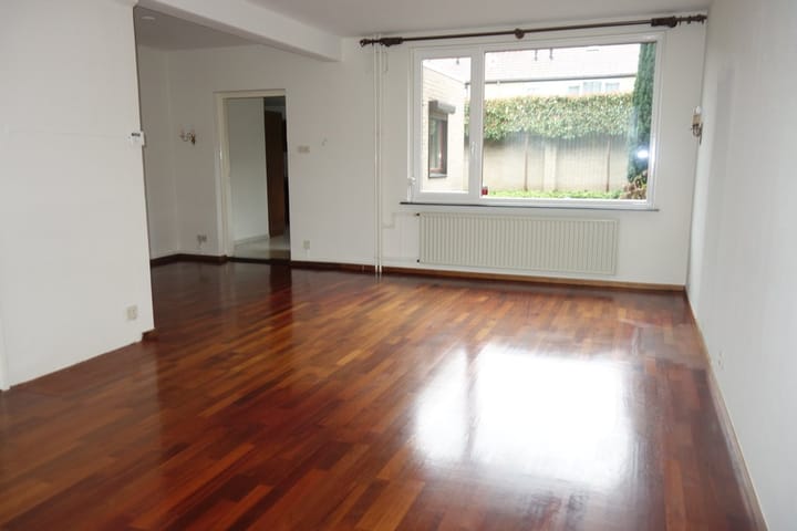 Foto 4 van Florastraat 44