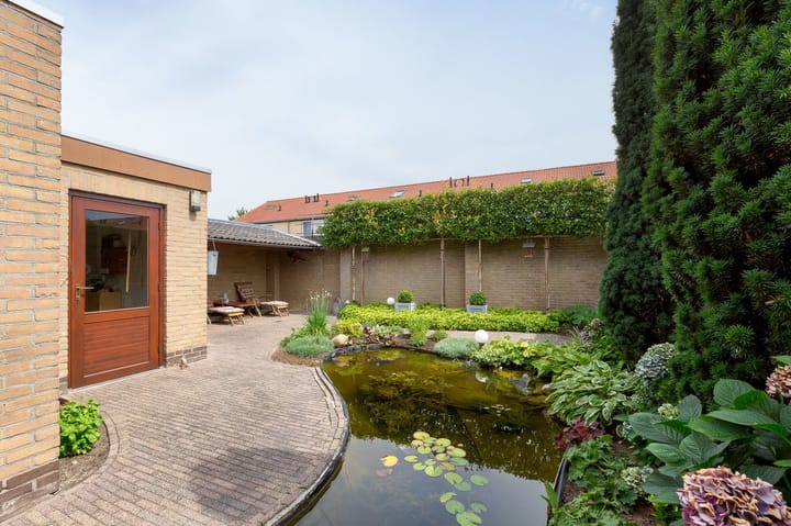 Foto 17 van Florastraat 44