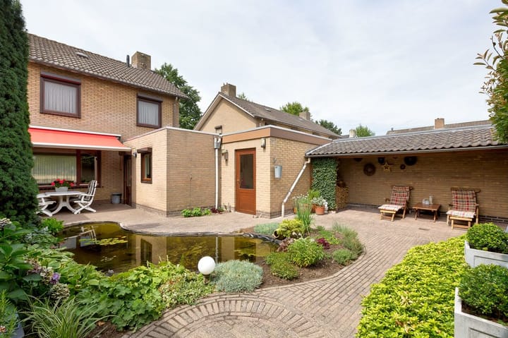 Foto 19 van Florastraat 44