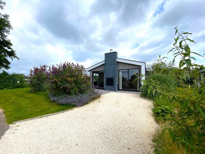 Photo 3 of Den Drul 19-360