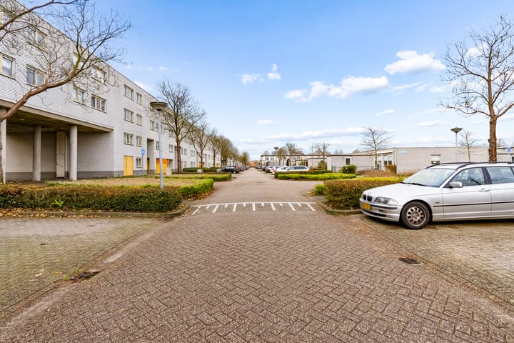 Foto 36 van Mandolinestraat 75