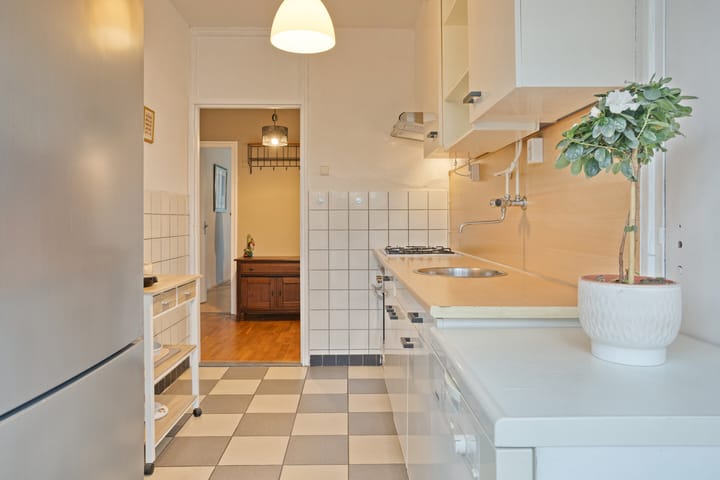 Foto 8 van Breitnerstraat 145