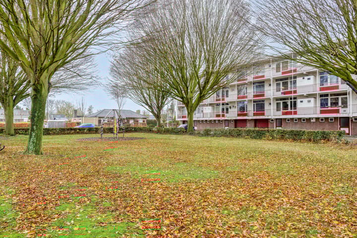 Foto 17 van Breitnerstraat 145