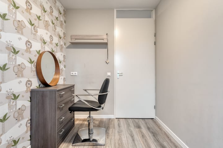 Photo 25 of Meidoornstraat 35