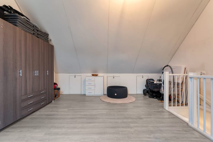 Photo 30 of Meidoornstraat 35