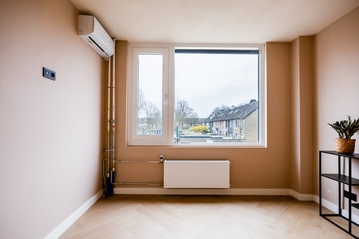 Foto 25 van Hazeleger 91