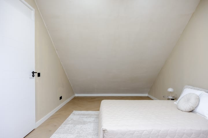 Foto 33 van Hazeleger 91