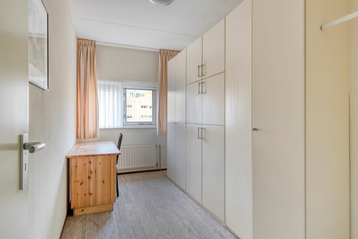 Photo 22 of Mr. van Coothstraat 8