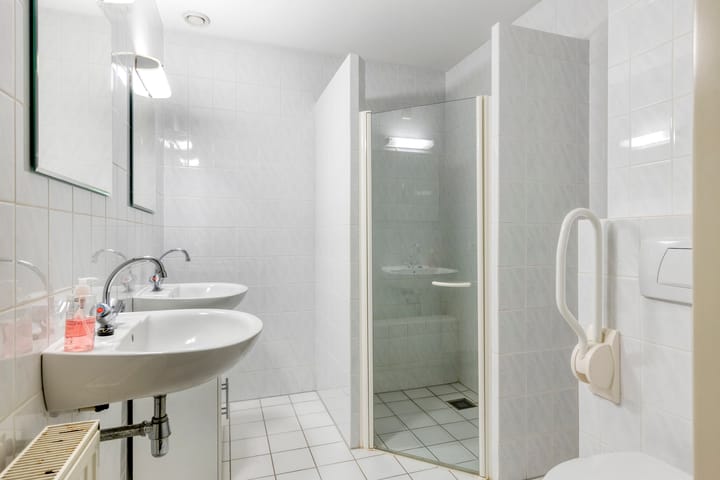 Photo 25 of Mr. van Coothstraat 8