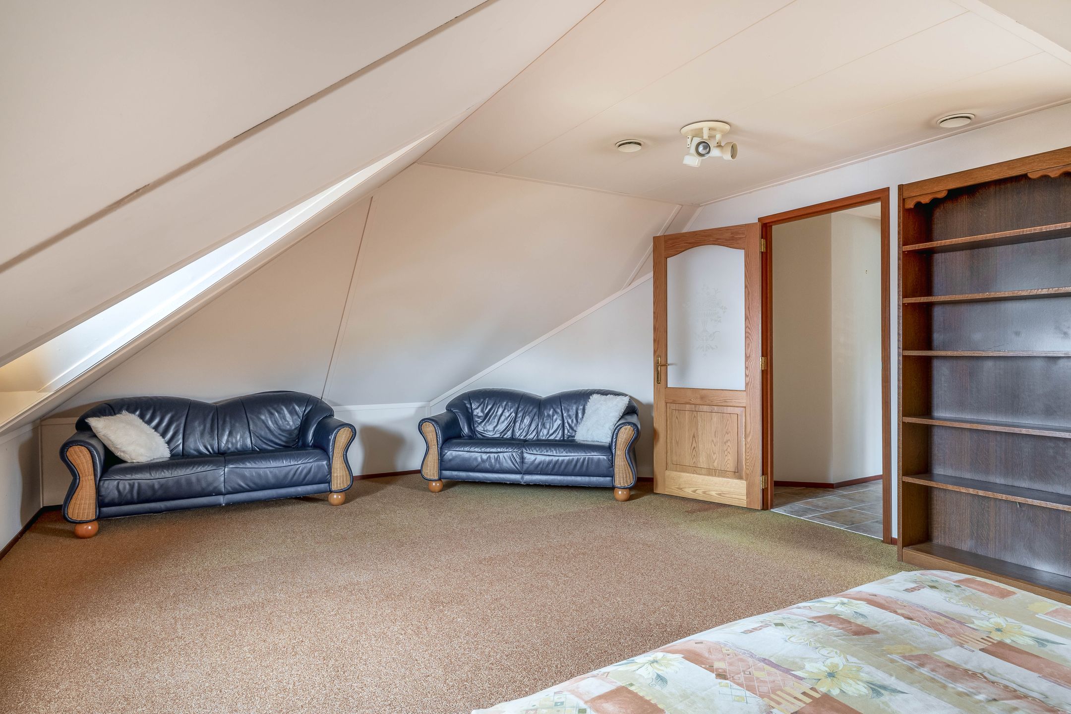 Foto 27 van Van Swaanswijckstraat 35