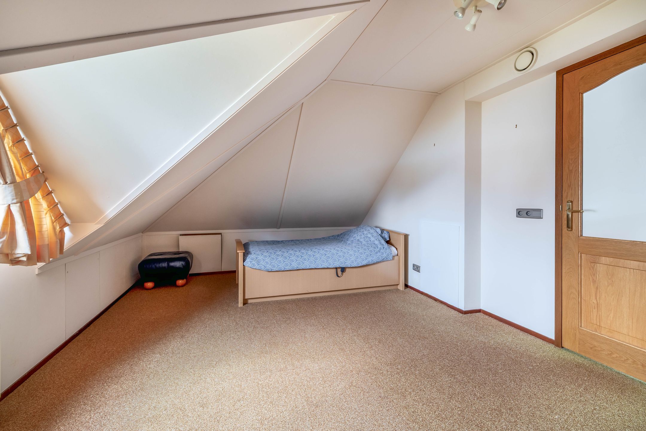 Foto 30 van Van Swaanswijckstraat 35