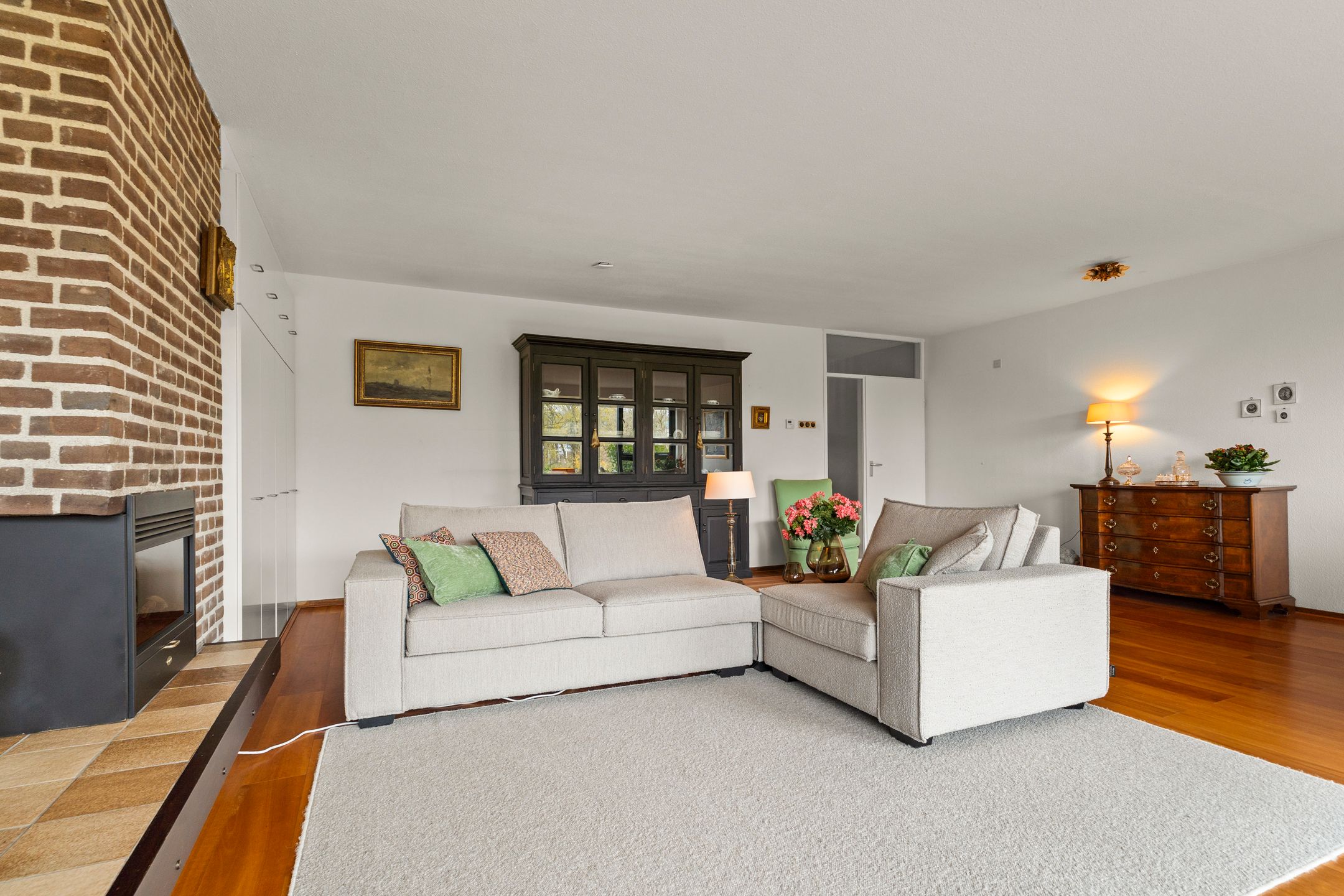 Photo 15 of Graadt van Roggenstraat 49