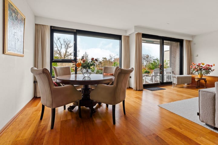 Foto 19 van Graadt van Roggenstraat 49