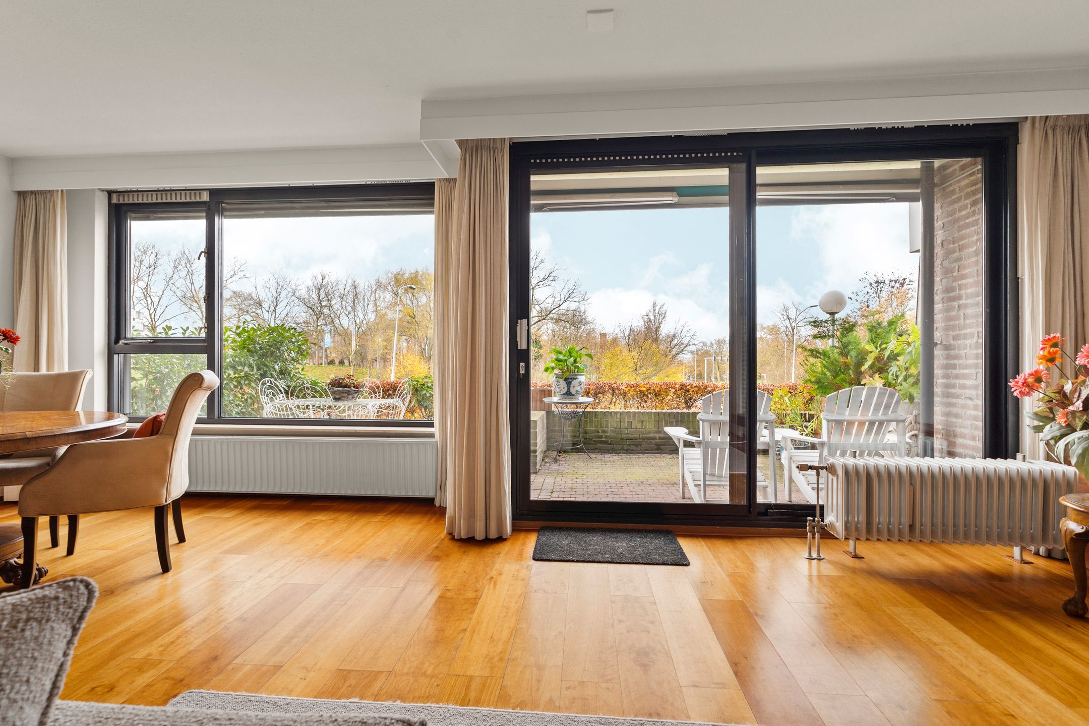 Photo 21 of Graadt van Roggenstraat 49