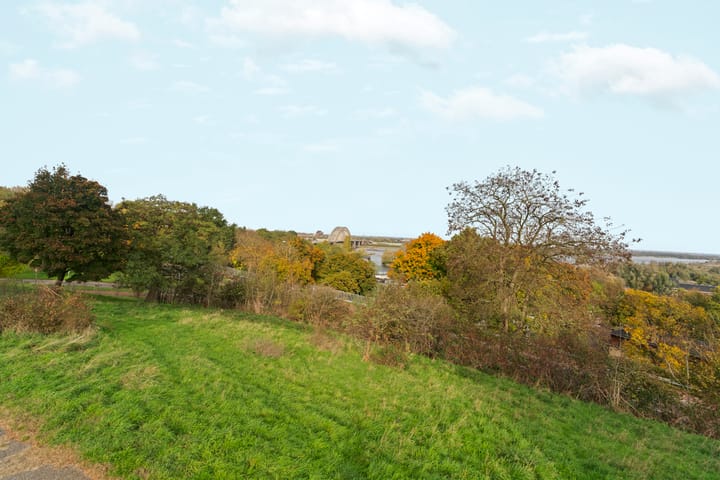 Foto 52 van Graadt van Roggenstraat 49