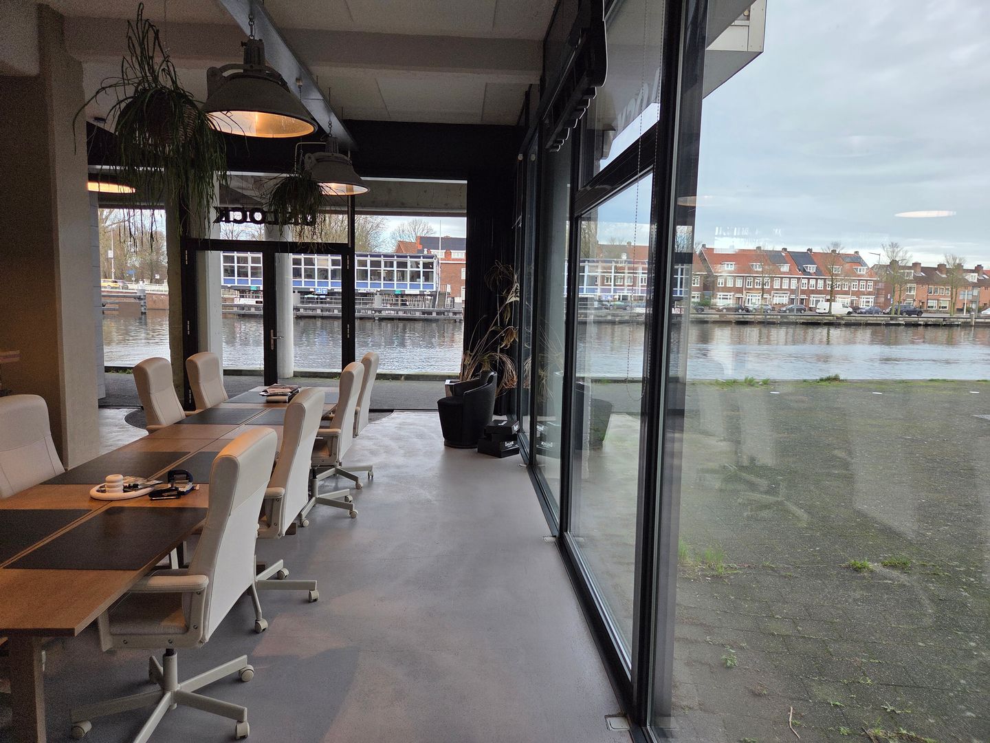 View photo 5 of Fanny Blankers-Koenplein 50