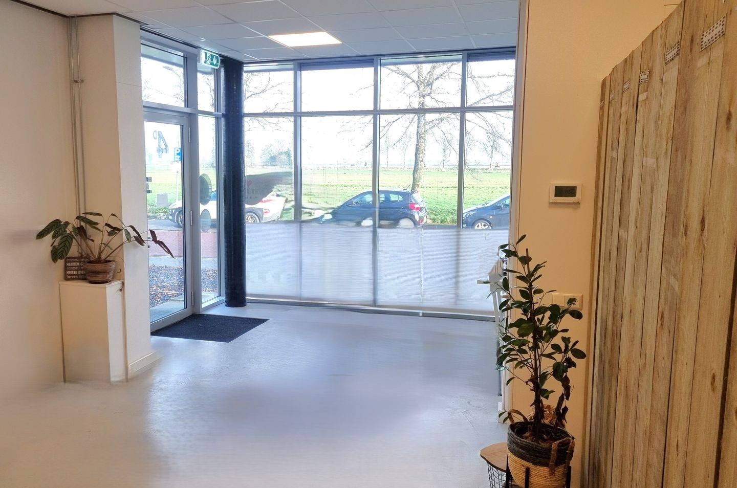 Bekijk foto 2 van Ambachtsweg 4-D