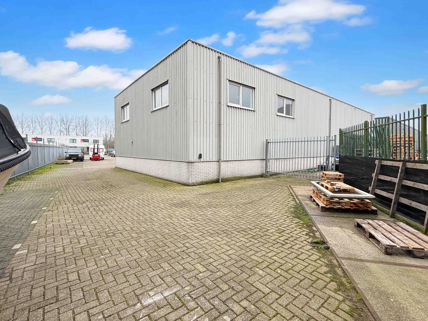 View photo 2 of Molenwerf 22-e