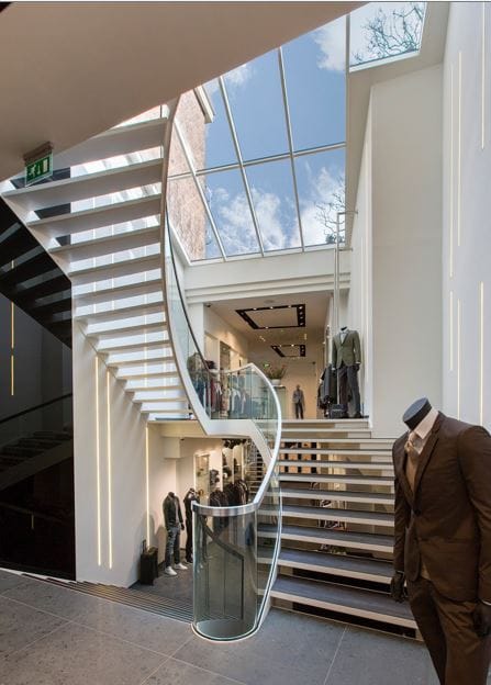 View photo 3 of Hoogstraat 27