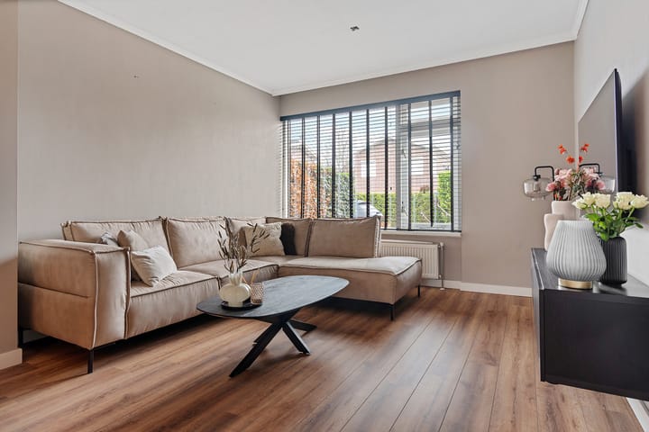 Foto 2 van Saturnusbaan 37