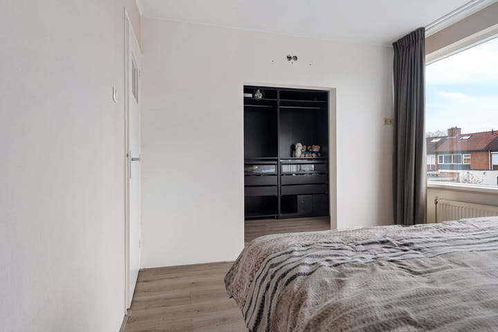 Foto 25 van Saturnusbaan 37