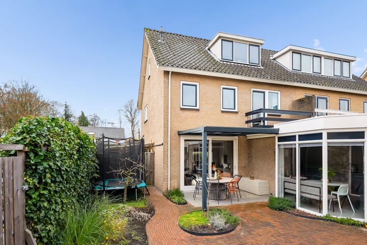 Foto 36 van Mr P J Oudlaan 18