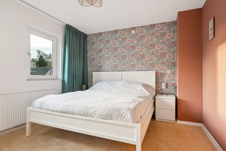 Foto 21 van Mr P J Oudlaan 18