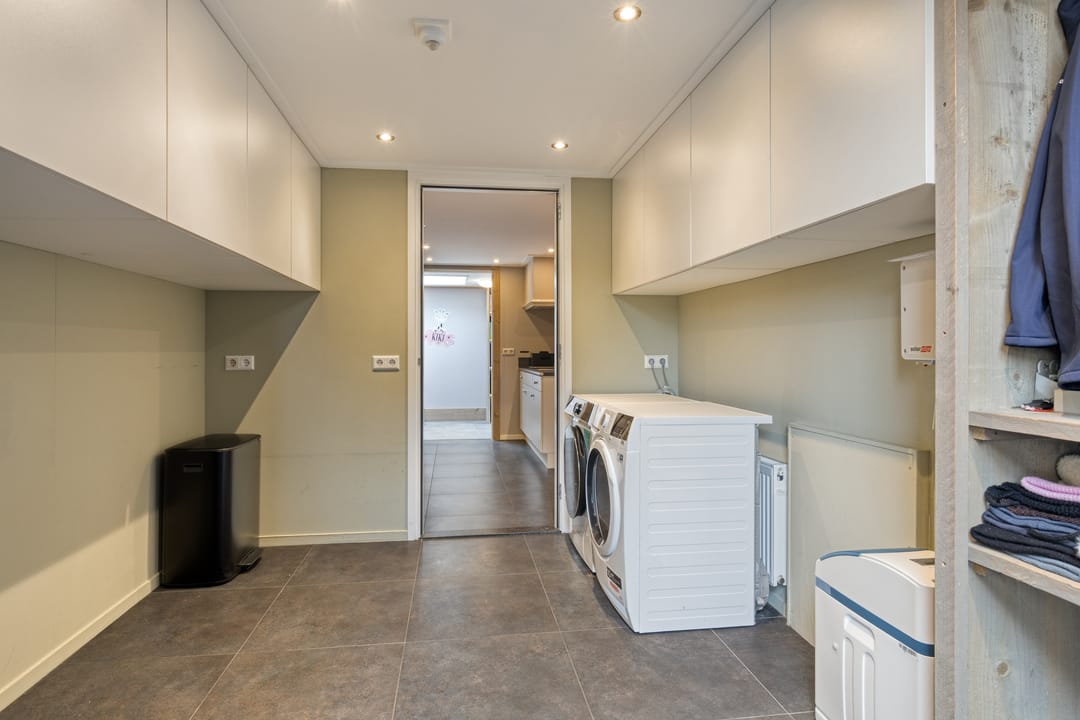 Photo 31 of Wilgestraat 35