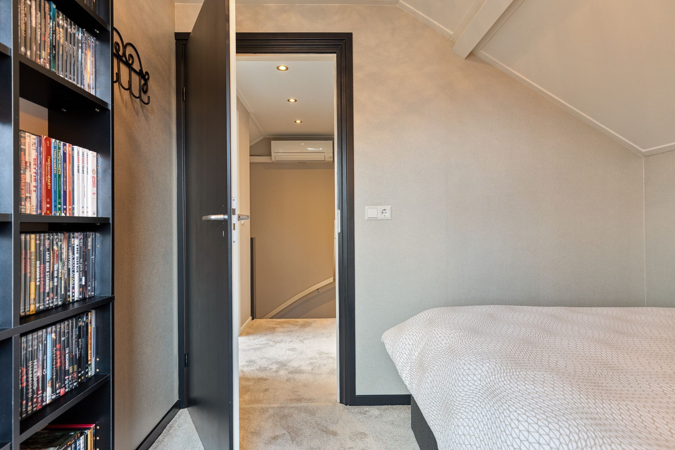 Photo 51 of Wilgestraat 35