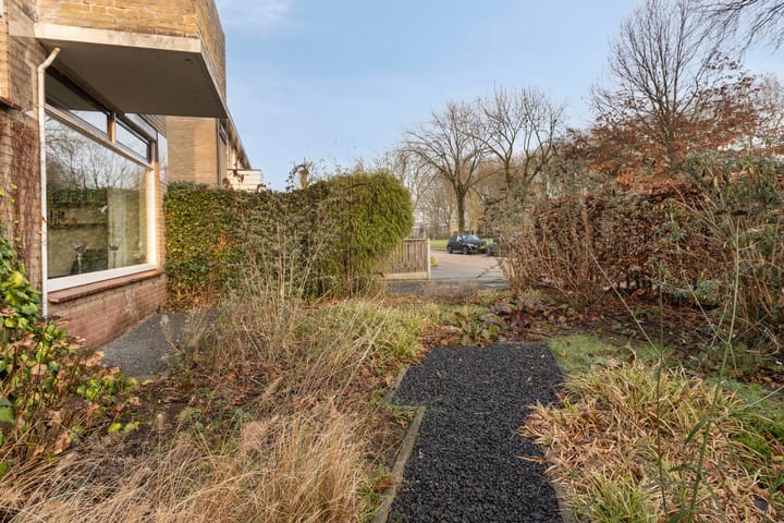 Foto 7 van Reviusstraat 1