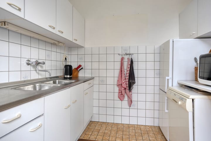 Foto 20 van Reviusstraat 1