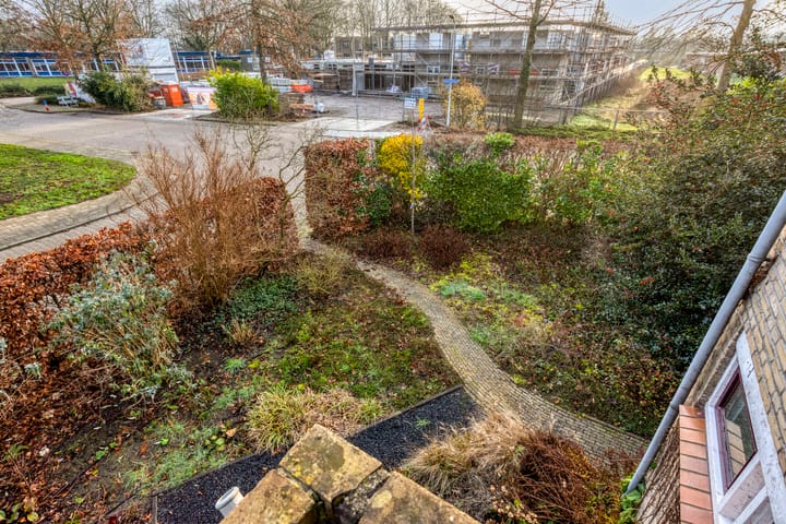 Foto 28 van Reviusstraat 1