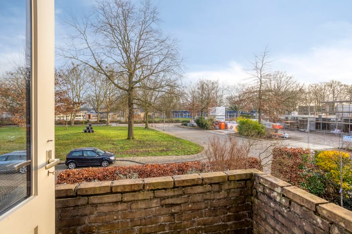 Foto 29 van Reviusstraat 1