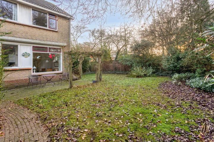 Foto 44 van Reviusstraat 1