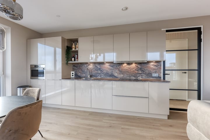 Foto 3 van Waldorpstraat 1658