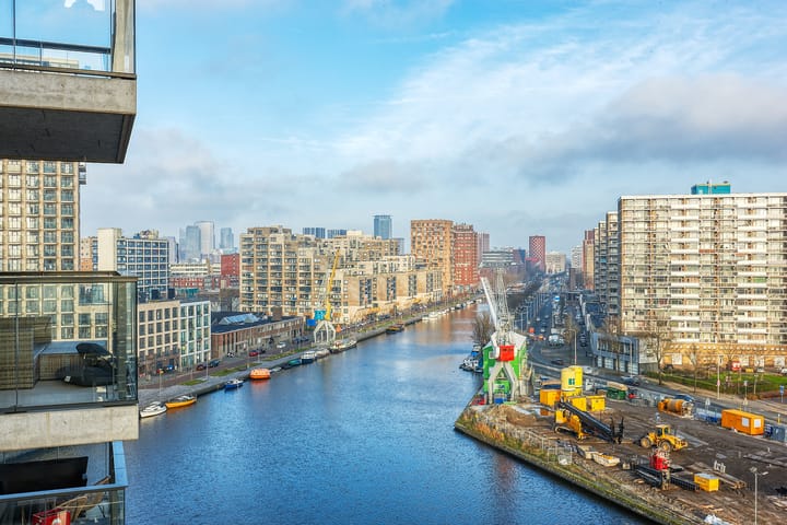 Foto 2 van Waldorpstraat 1658