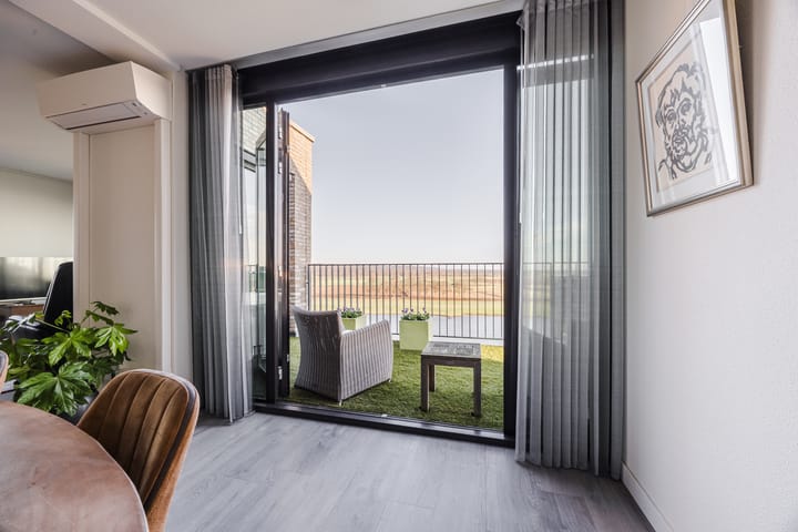 Photo 11 of Cantheelen 6-417