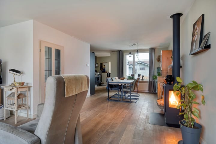 Foto 3 van Luitenakker 1