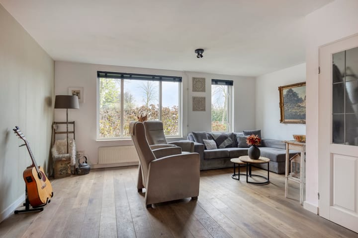 Foto 2 van Luitenakker 1