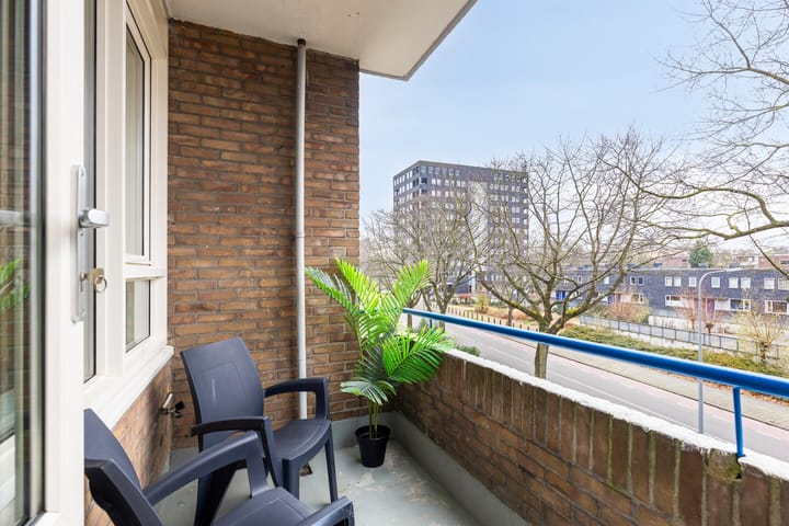 Photo 4 of Van Iddekingeweg 129