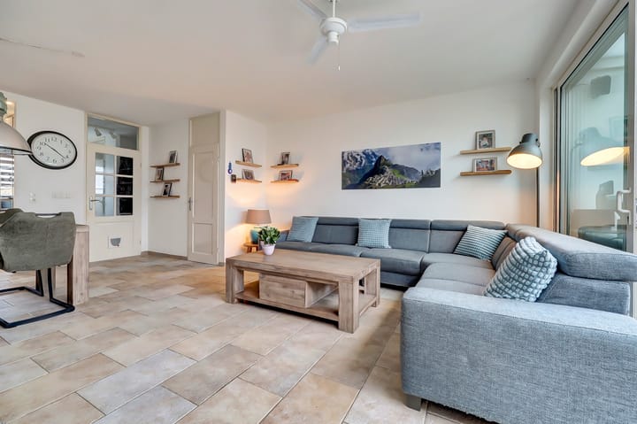 Foto 3 van Burgemeester van Houtplein 6