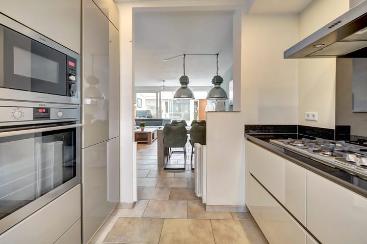 Foto 9 van Burgemeester van Houtplein 6