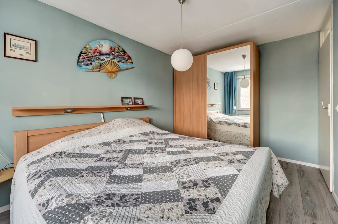 Photo 16 of Burgemeester van Houtplein 6