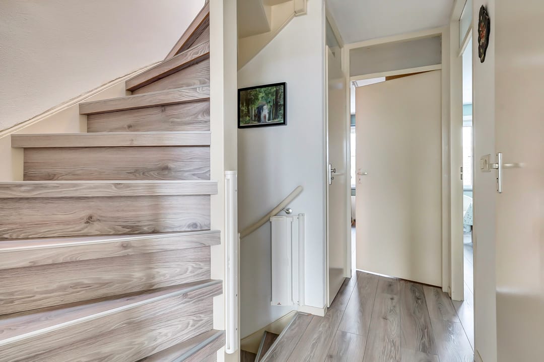 Photo 23 of Burgemeester van Houtplein 6