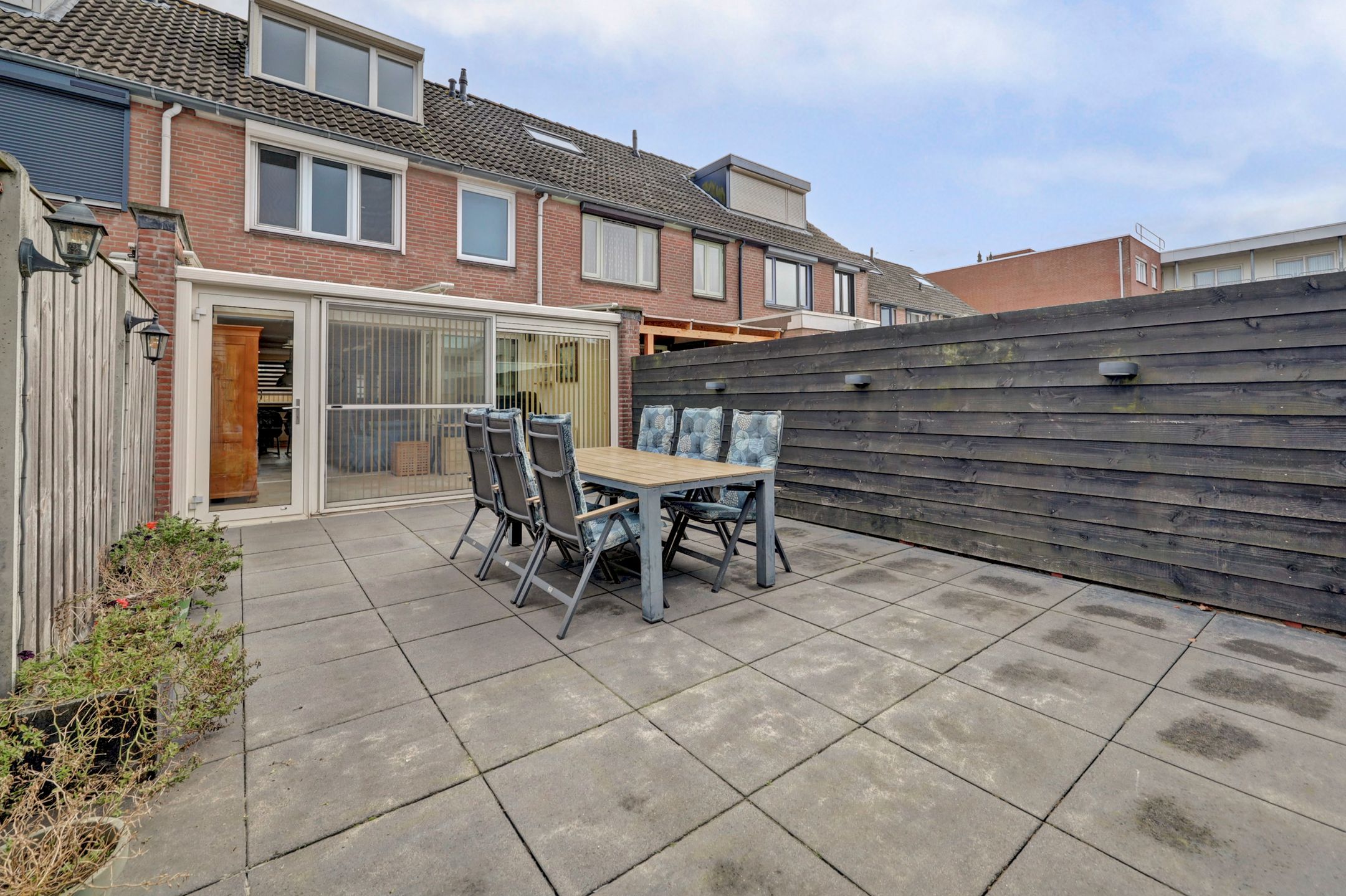 Photo 27 of Burgemeester van Houtplein 6