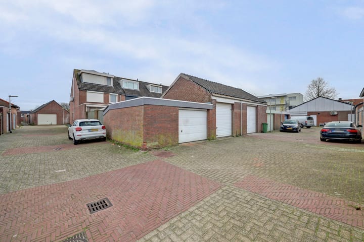 Foto 31 van Burgemeester van Houtplein 6